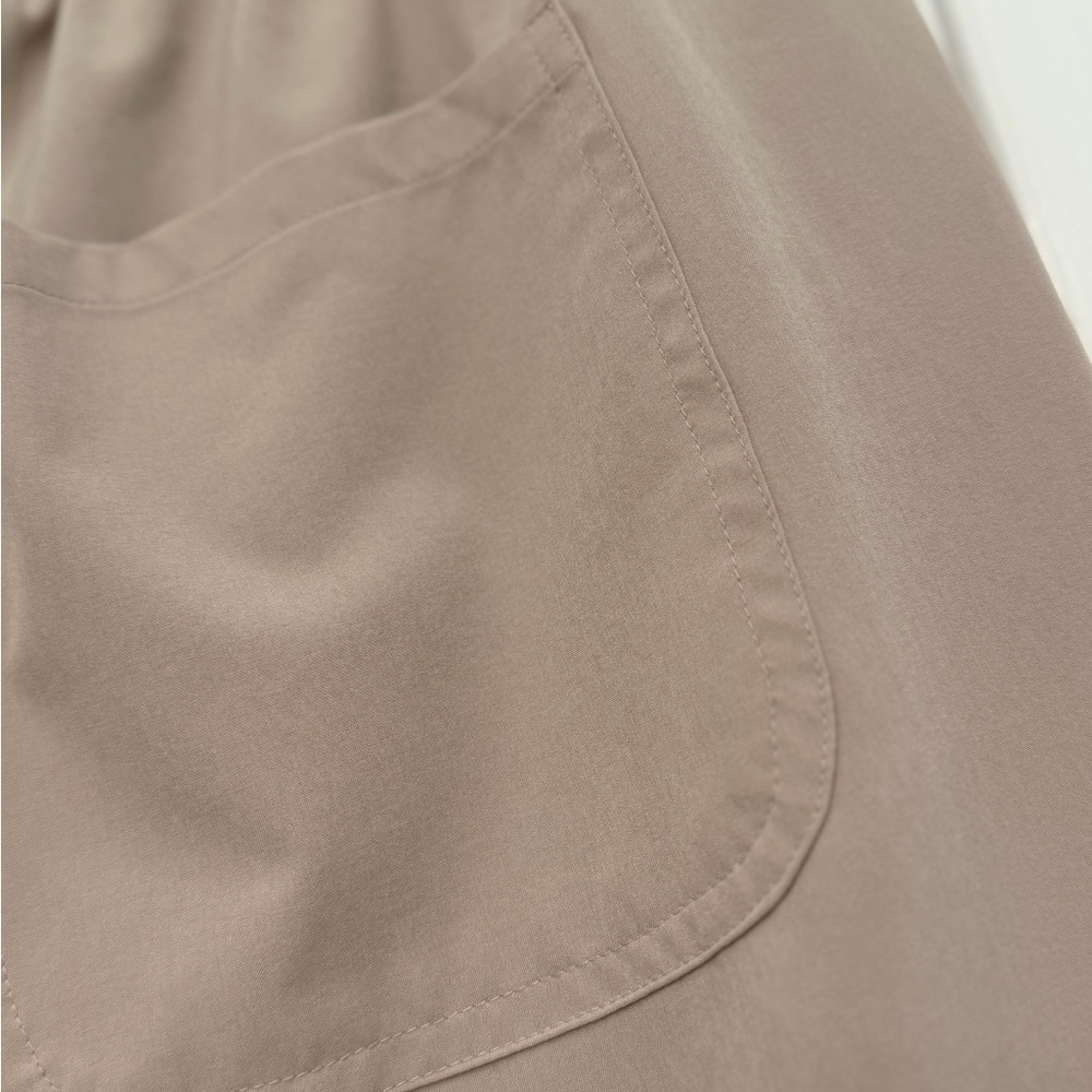 Simply Vera Vera Wang Women’s Beige Wide Leg Light Weight Pants- Size M - Picture 6 of 7